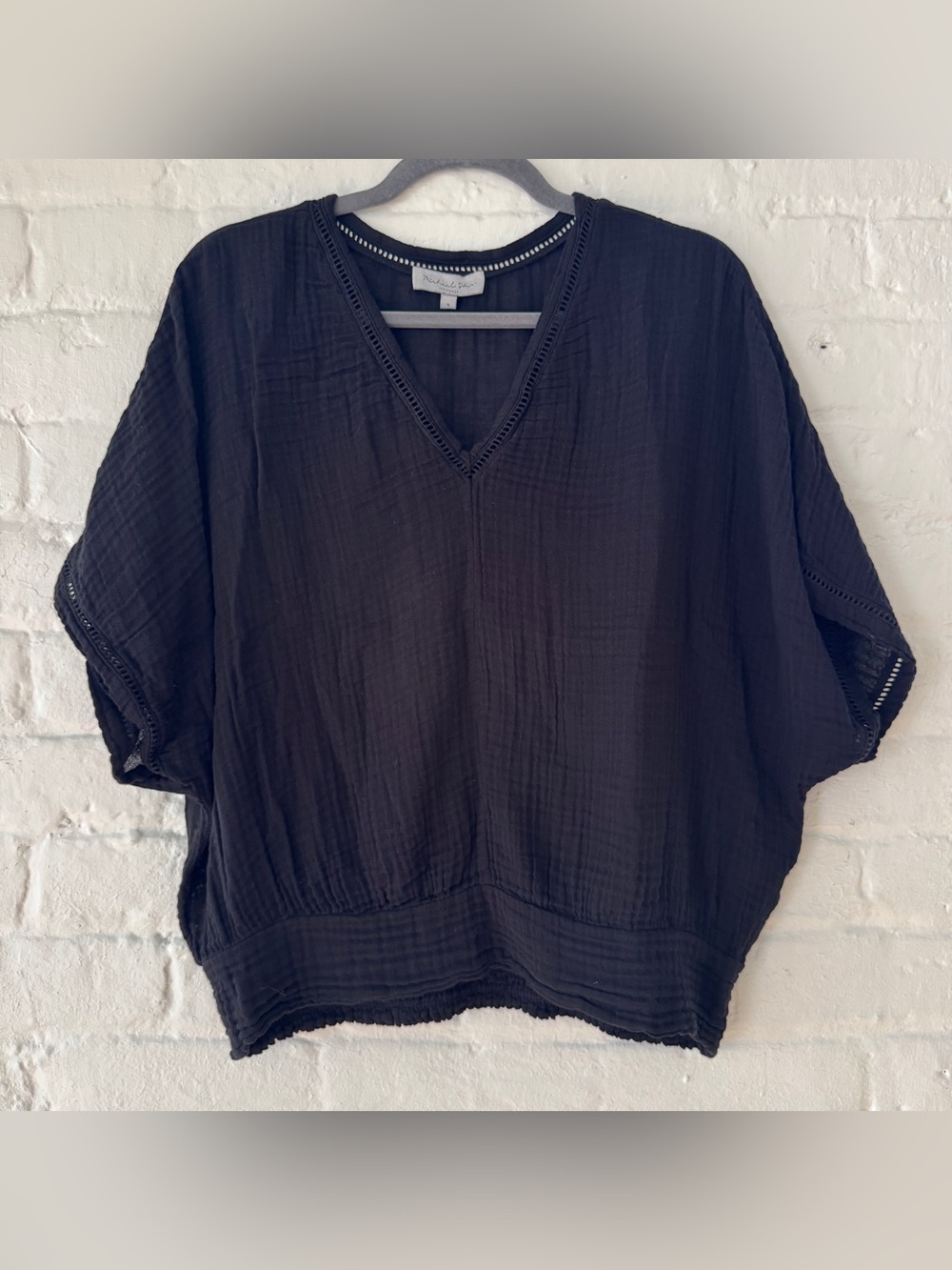 Michael Stars Black Gauze V-Neck Dolman Sleeve Top Small
